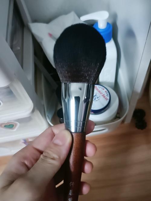 想成为微博热门用户？试试这款专业的刷粉工具吧！